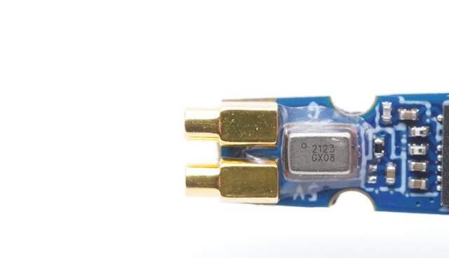 三星|喜馬拉雅AI真無線耳機1S拆解，內置中科藍訊SoC，支持雙麥降噪