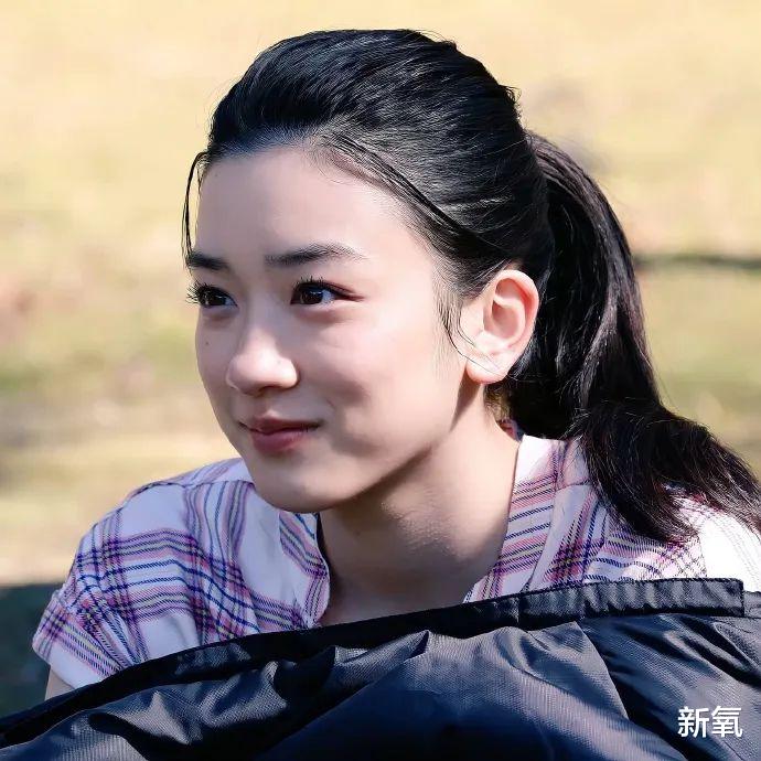 |光靠颜值就在国内出圈的日系美少女