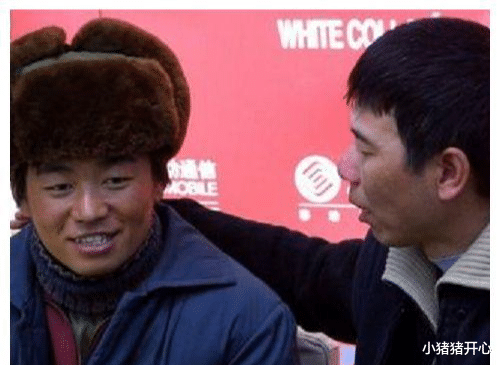 王宝强|王宝强：借钱交税第一人，黄渤说他不简单，冯小刚后悔捧红了他