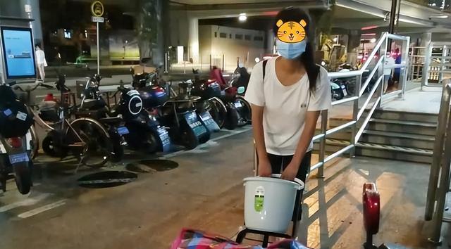 纪实:流浪女心高气傲,带被子做日结工,37岁只想嫁个有钱人家