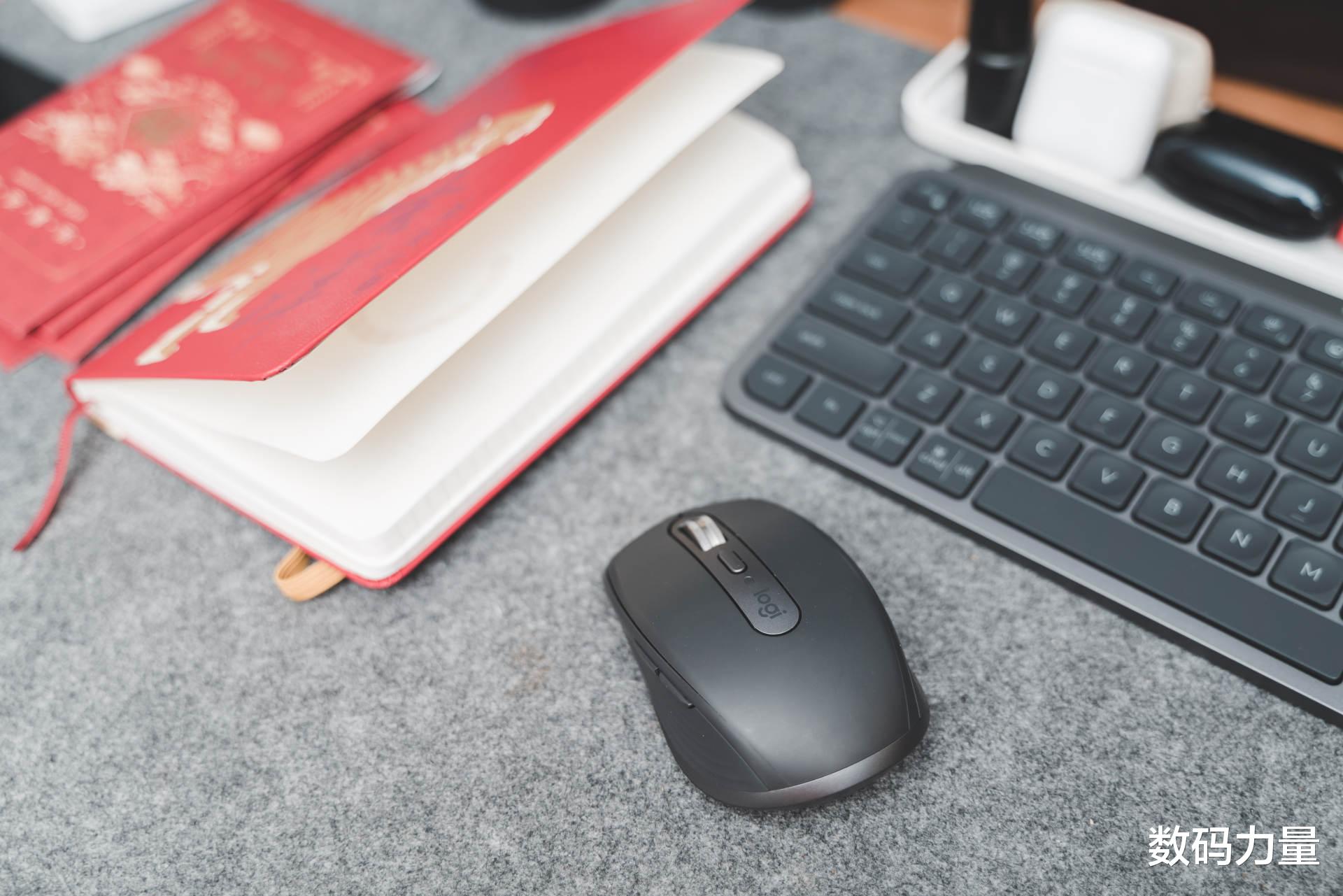 国产手机|就这款罗技虎年限定版键鼠礼盒，过年送女友，飘了