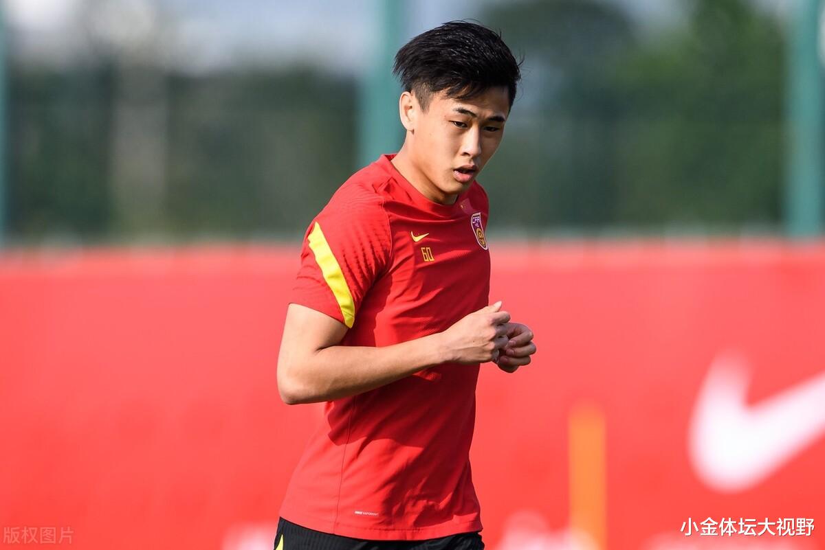 中国足协|欺负人！足协无故驳回戴伟浚申请，FIFA将帮忙讨公道，蒋光太和解