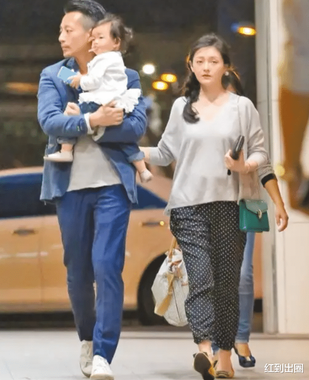 汪小菲|汪小菲放狠话要夺回抚养权,自曝已隔离5次,不允许孩子叫具俊晔爸爸