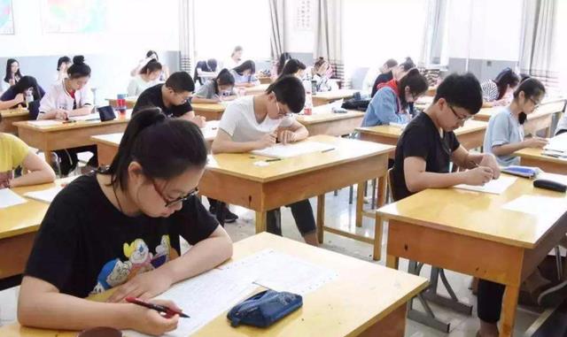 求职|见识长远的家庭,以下4种工作一般不会让子女干,原因很现实!