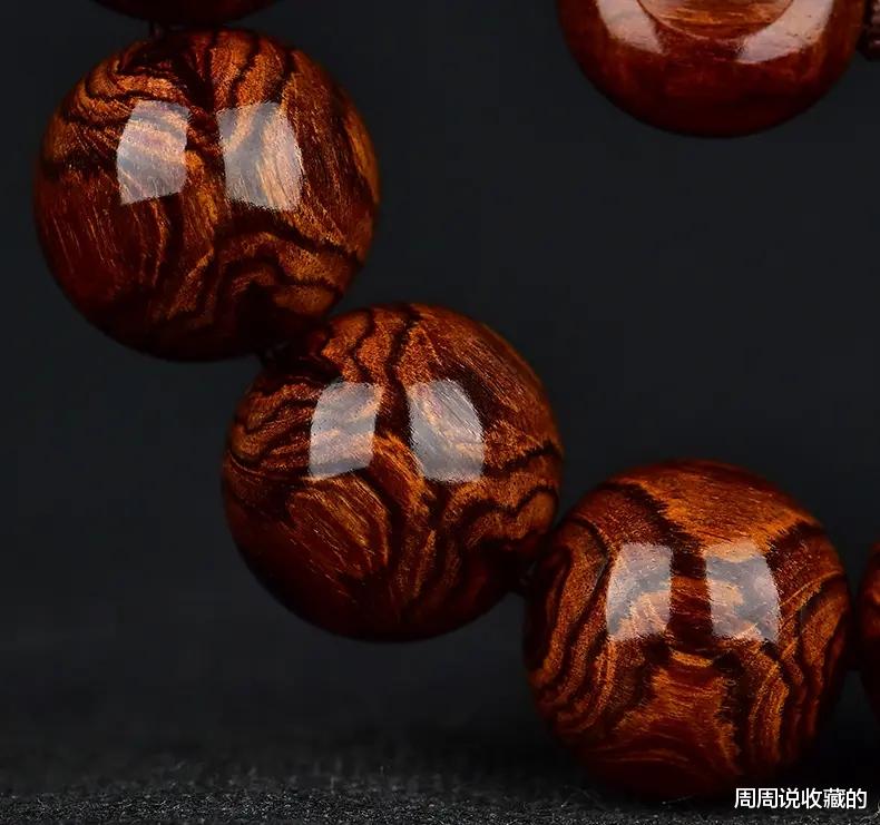 文玩|文玩木串的包浆可不是盘出来的，木串到底怎么上包浆？