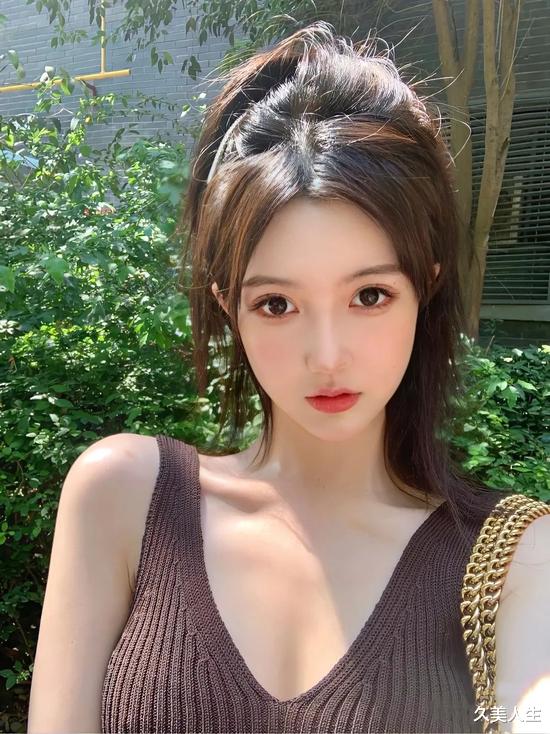 发型 别再披头散发了！这10款春日发型才够美够撩人！
