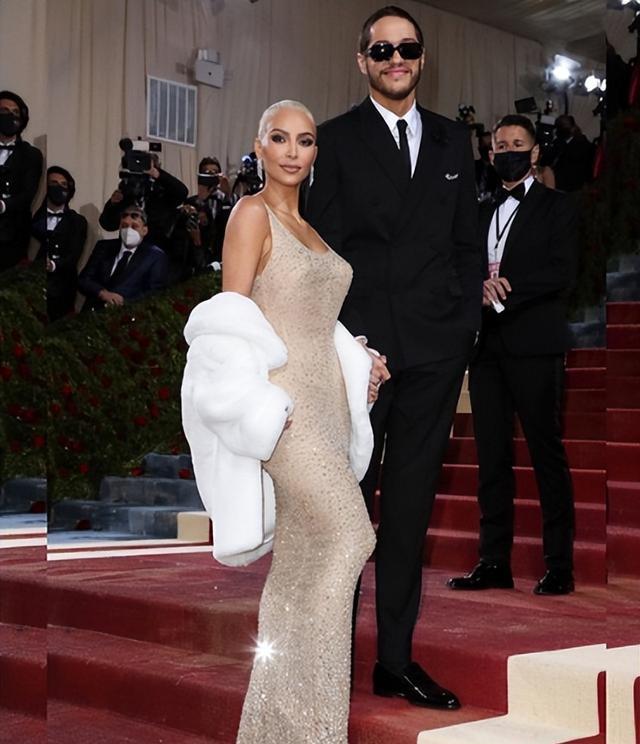 金·卡戴珊|3周减肥14斤，金卡戴珊把自己塞进梦露60年前的钻石裙，暴殄天物