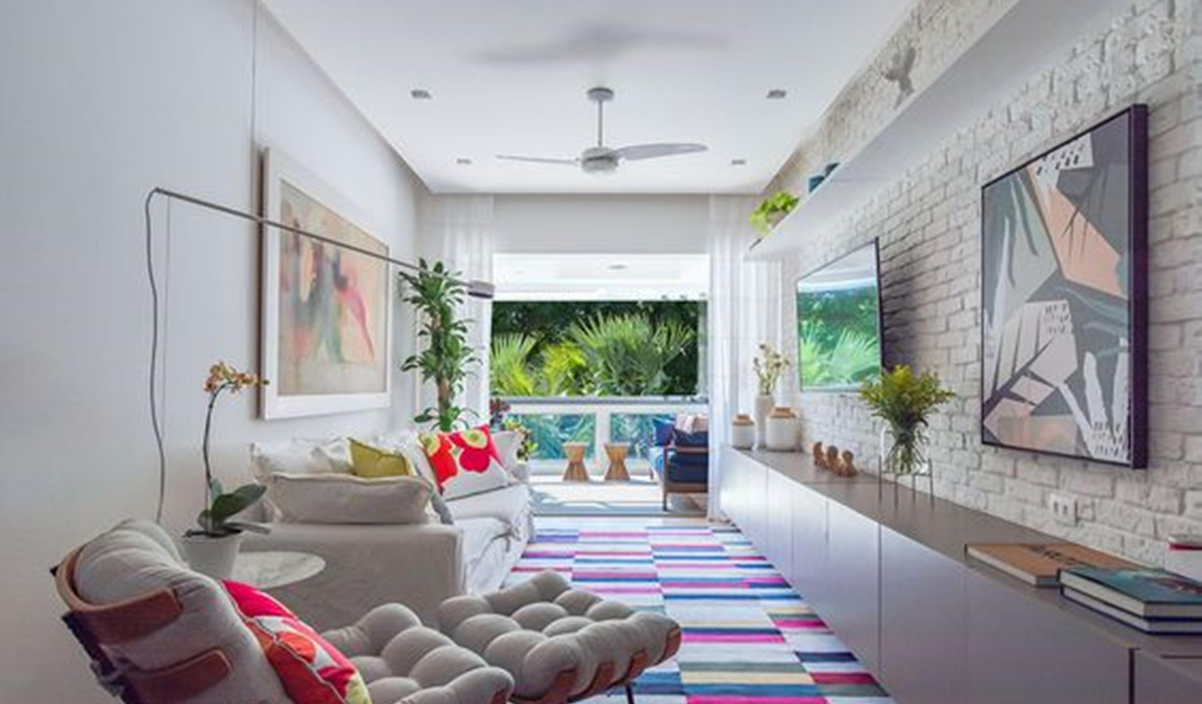 电视柜延长到墙角，一分为二，立马多个餐边柜用，收纳也翻倍