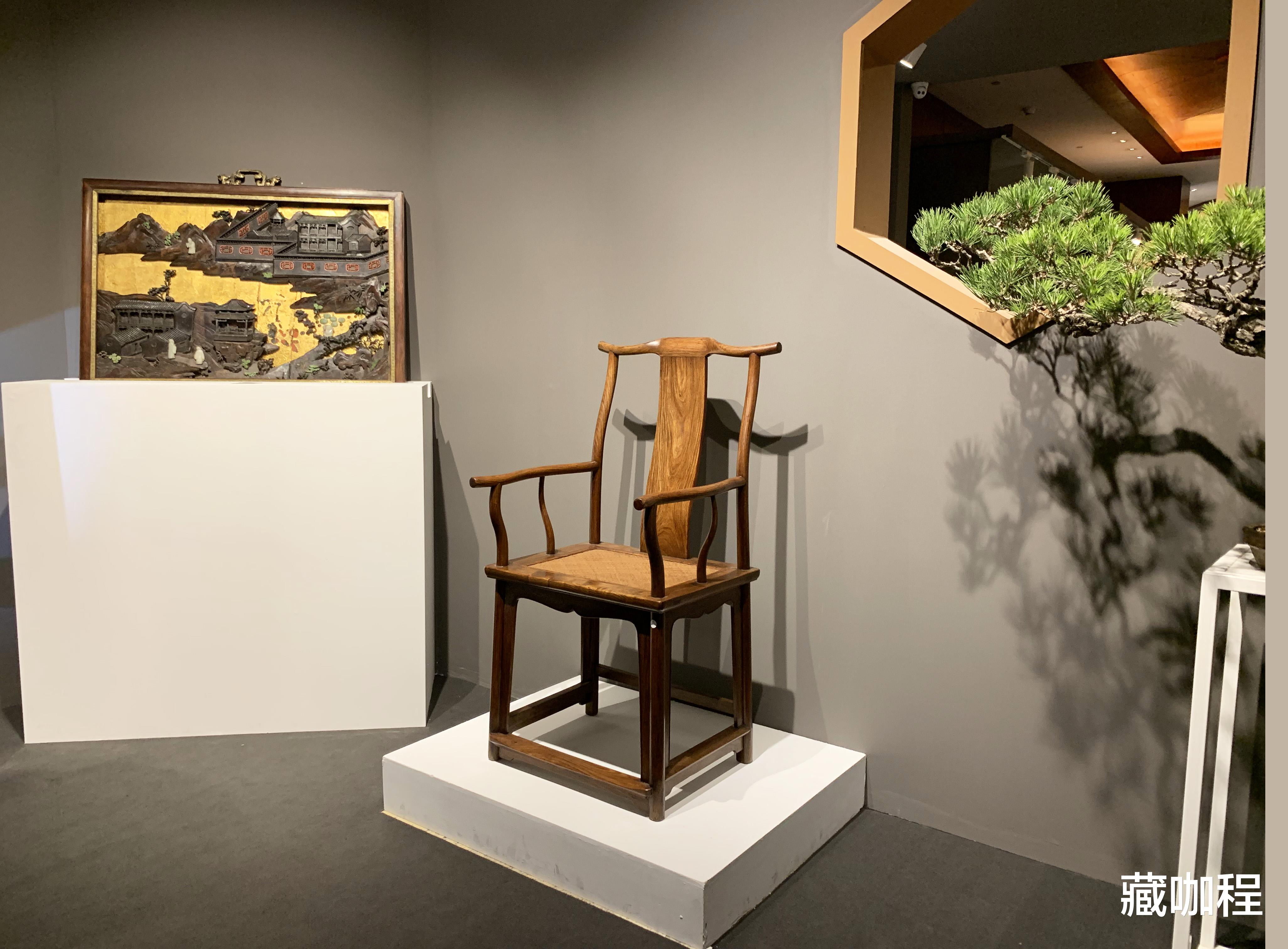 流拍|估价80至120万，清黄花梨四出头椅流拍