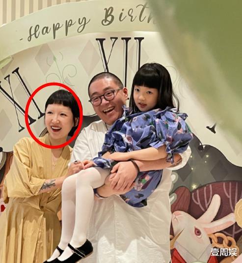 官宣|童星郝劭文官宣结婚，女方是圈外人，还有一个7岁的女儿！