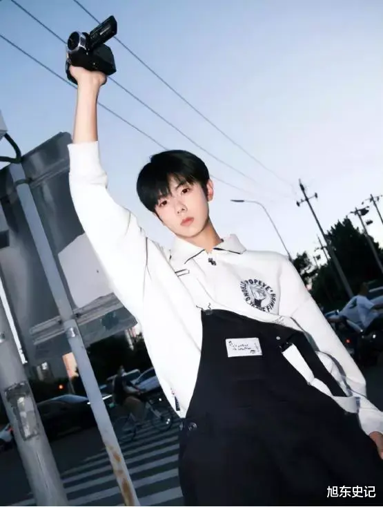 侵权|男网红抄袭成瘾?照搬出名影视海报,本人火速道歉称忘了标注