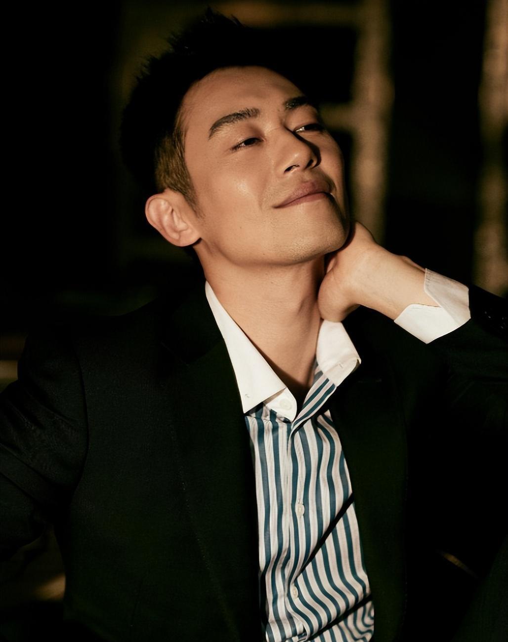 朱亚文|朱亚文与潘禹彤分手后：他娶妻生俩娃，她嫁圈外人低调做妈妈