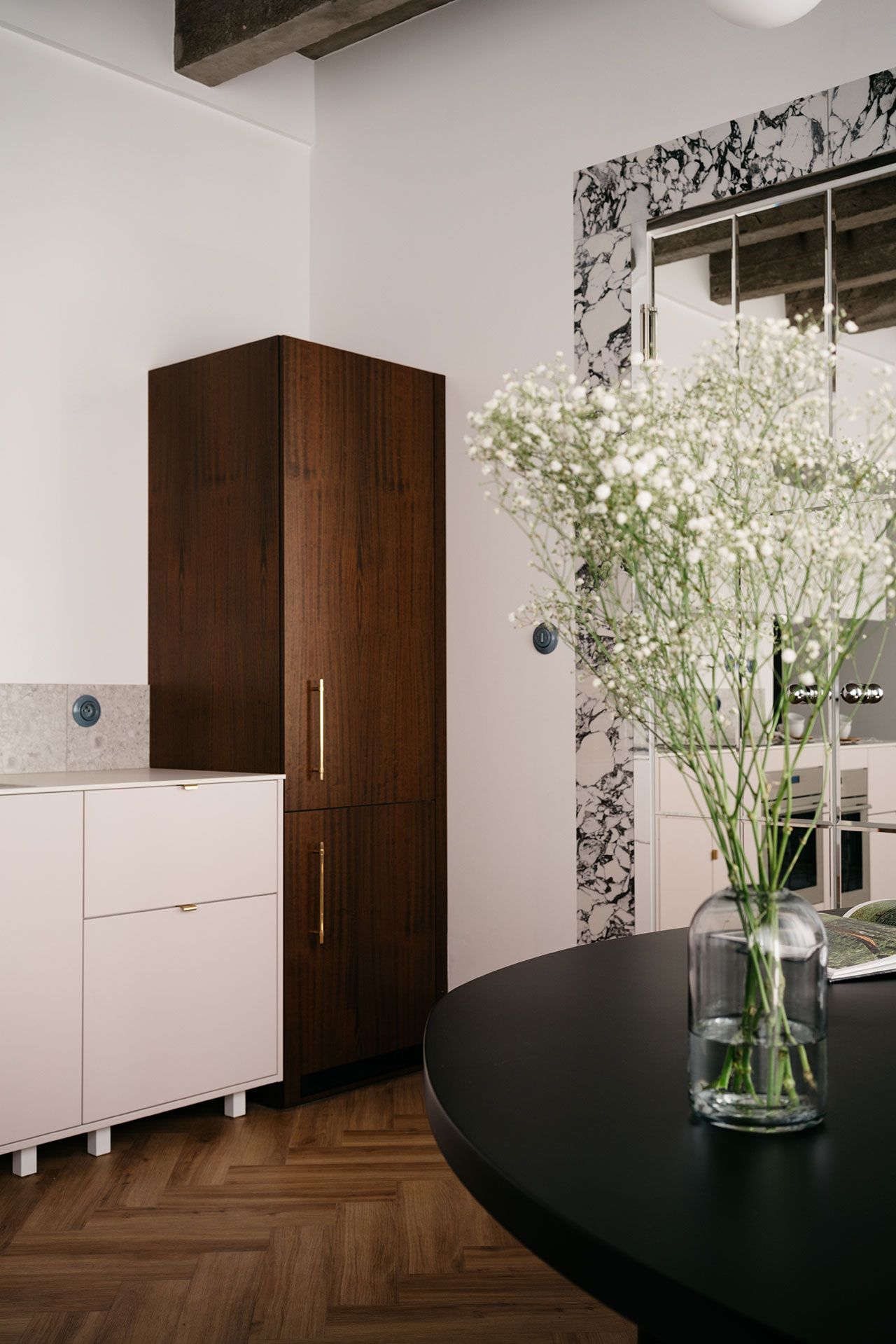 以复古风格改造克拉科夫公寓