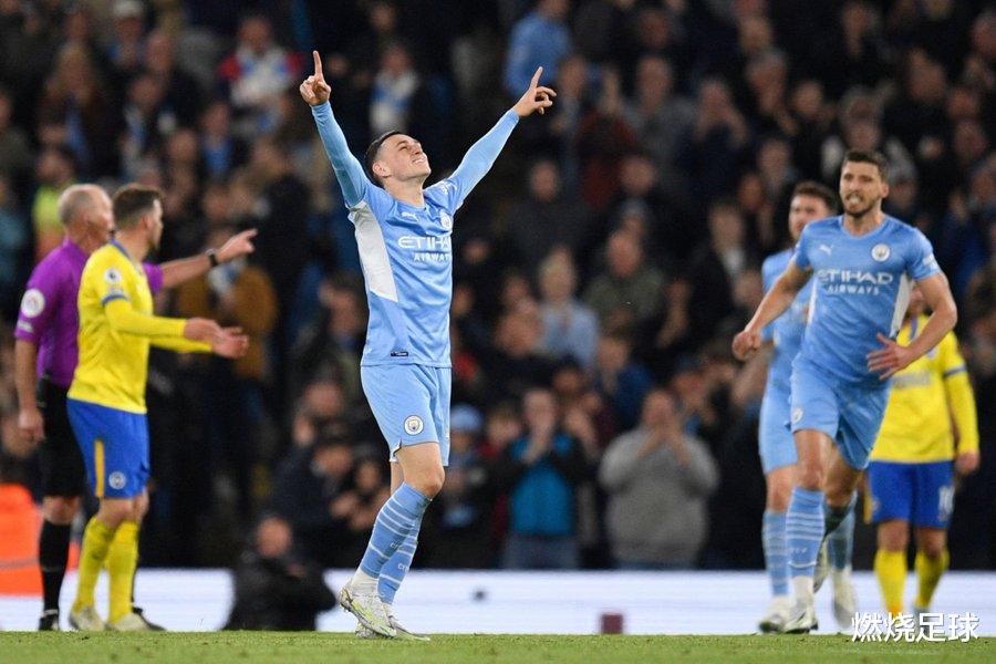 英超|3-0！英超榜首再次易主，9亿巨舰力压利物浦，争冠形势白热化