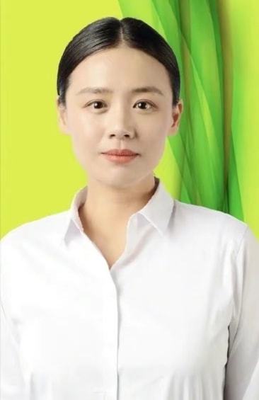 发型 贴头皮是检验女明星的唯一法宝，敢梳这个发型，都是真美人！