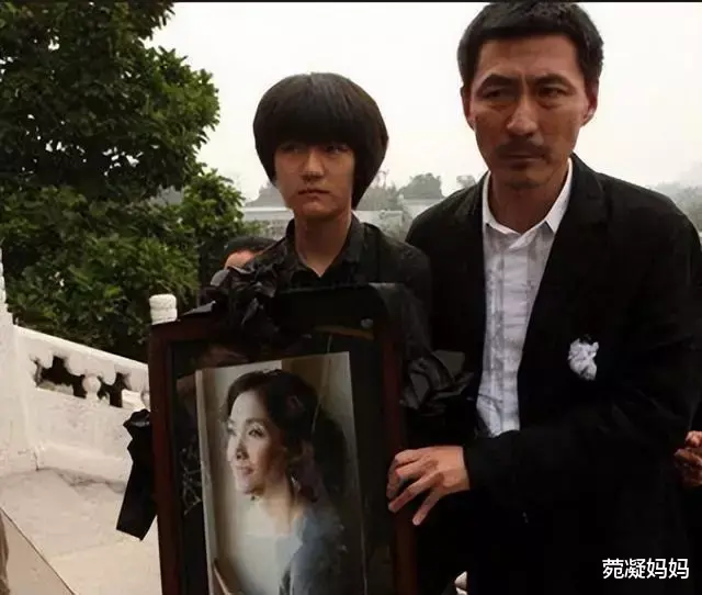 白眉大侠|《白眉大侠》27年后,男三成神剧专业户,大头房书安已退圈