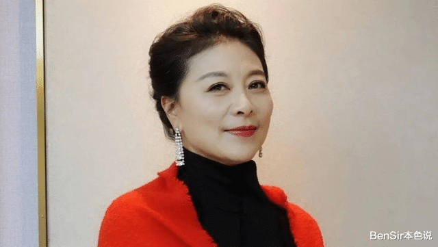 岳红|悲惨影后岳红,哺乳期离婚切除大半个胃,单身32年,为女儿无怨无悔