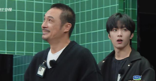 刘耀文|刘耀文演戏初体验，吴镇宇无保留传授经验，尔冬升送“红卡”