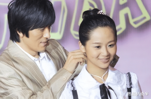 对决|有人越长越丑,有人成年后逆袭,同样是童星差别怎么这么大?