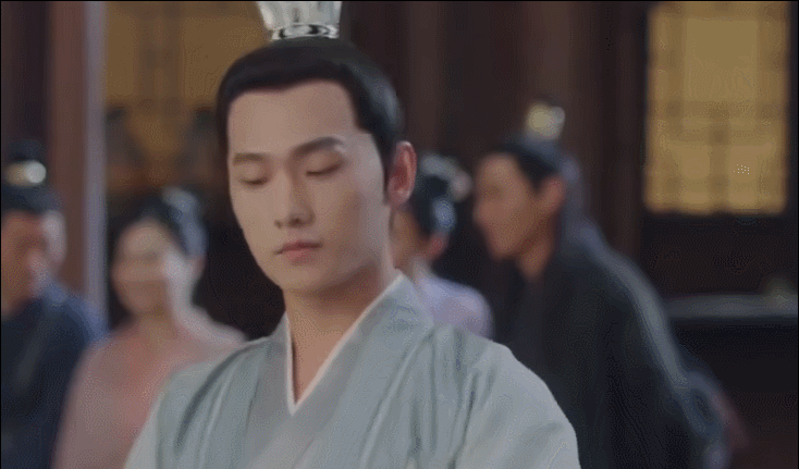 杨洋|行行好,别T娘的三天两头糟践人了