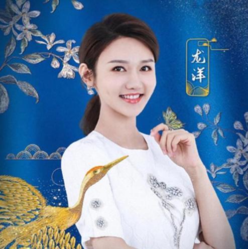 明星素颜|央视女主持素颜无短板,颜值吊打女明星,这才是真美女