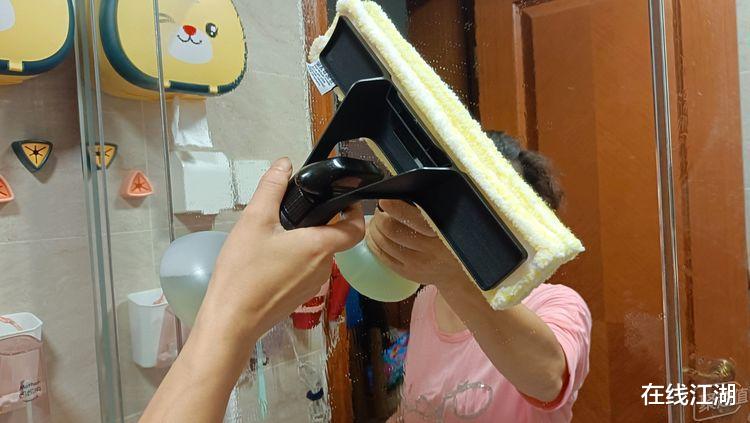 德国卡赫 WV1 Plus 镜面清洁机,四步清洁手不沾污,清洁不费吹灰力