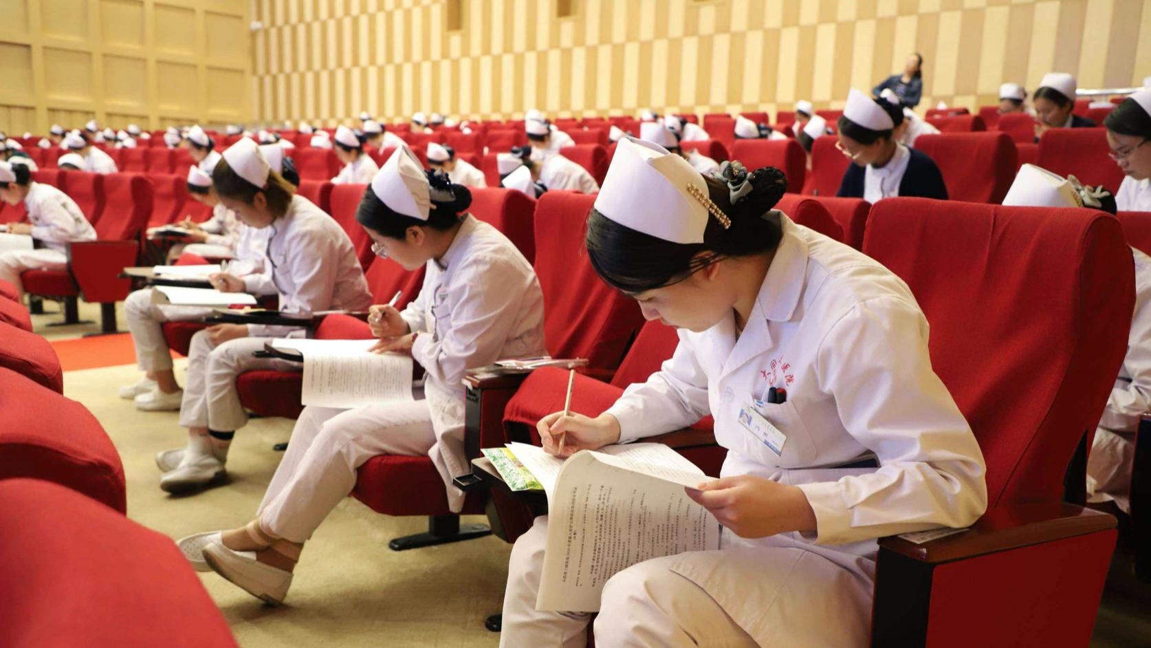日照|专科女生适合的5个大学专业，报考人数虽然多，但至少找工作不难