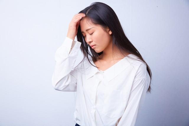 父母为给儿子买房,收16万彩礼嫁女儿,多年后弟弟:姐,救救咱妈