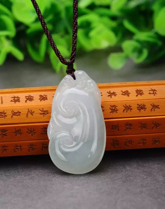翡翠|翡翠如意的寓意解读,涨知识!