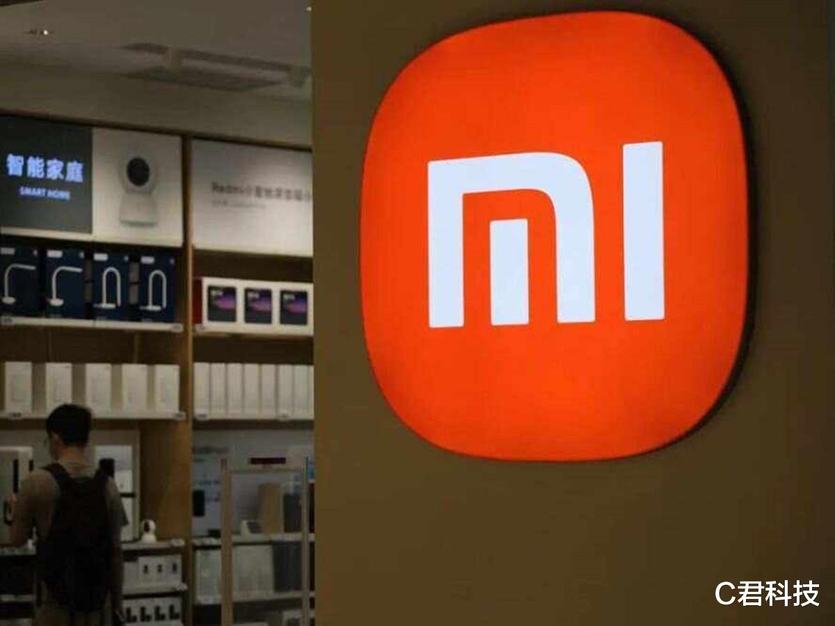 |余承东发话后,雷军正式表态,外媒:又一个华为?