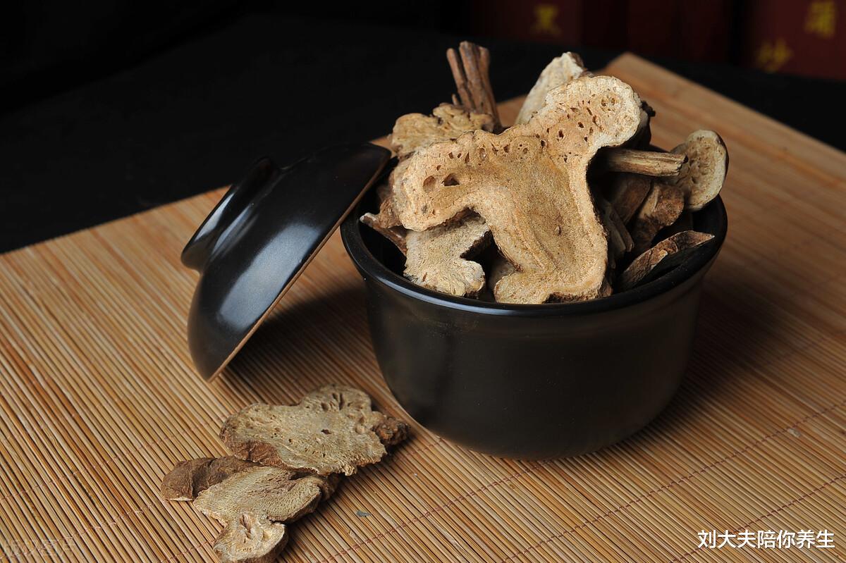 抽脂 抽脂减肥不可取,不如试试中医减肥,四味药方来帮你