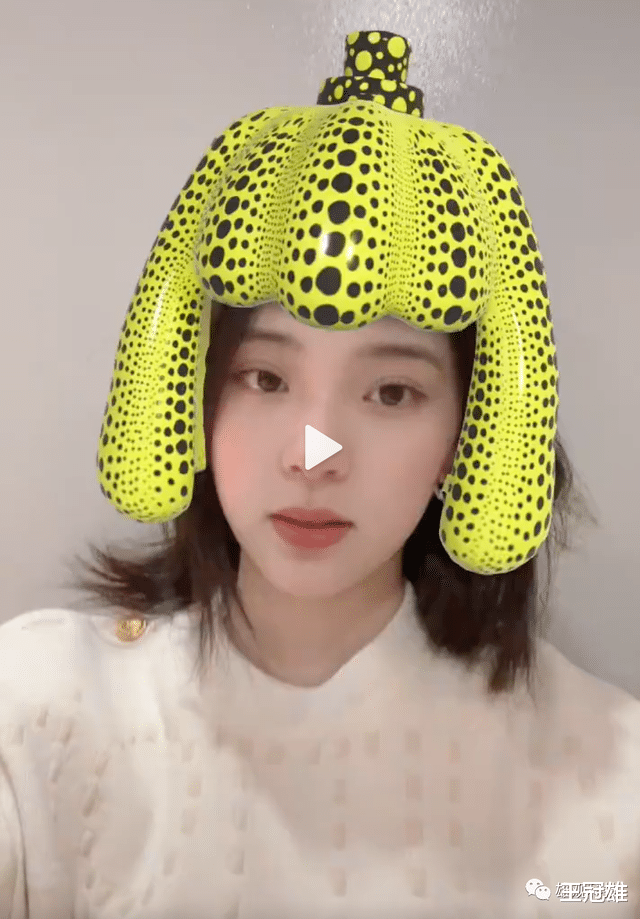 欧阳娜娜|欧阳娜娜惹谁了？900多块的浴袍咋就成了奢侈品？