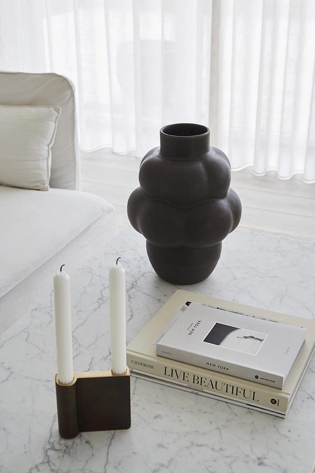 走进哥本哈根女主的家，全屋干净温柔的奶油调，美得让人不想出来