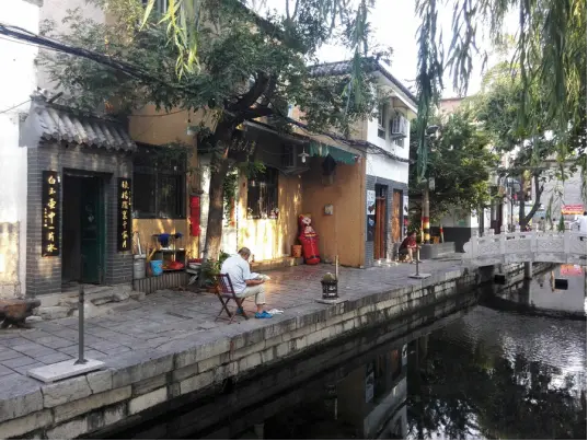 济南|济南有一些惊艳时光的老街，烟火气息相当的足，漫游之后才有味道
