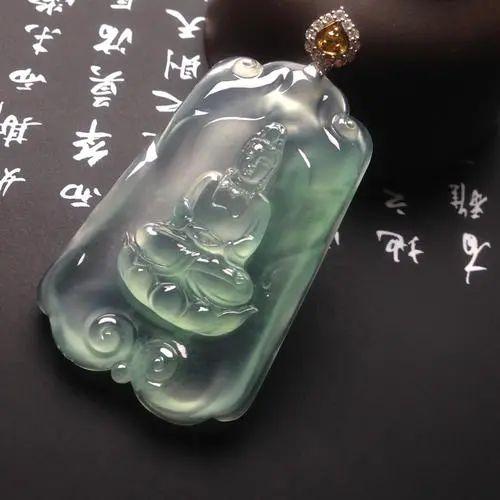 翡翠|三十而立,四十而不惑,不同年龄佩戴翡翠也有不同的寓意!