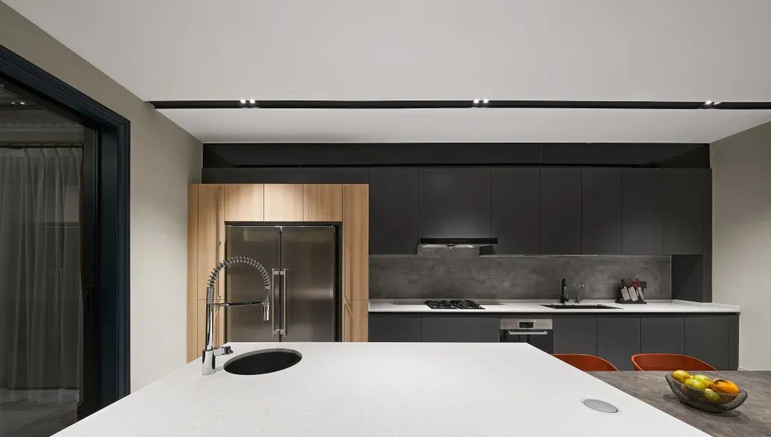 800㎡意式风，为艺术世家打造的华丽优雅又不张扬的古堡