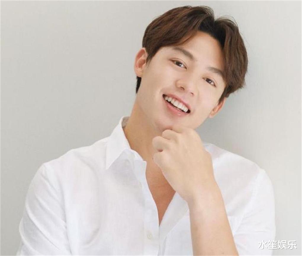 新房|泰星Mark透露婚期和新房进展,称孩子不会影响他对Kim的爱