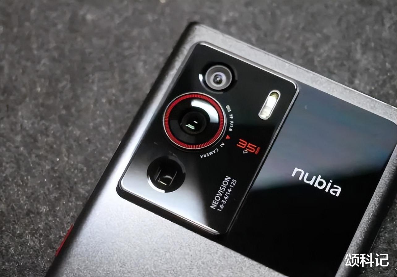 显卡|107万跑分，5000mAh大容量电池，这款手机销量火爆