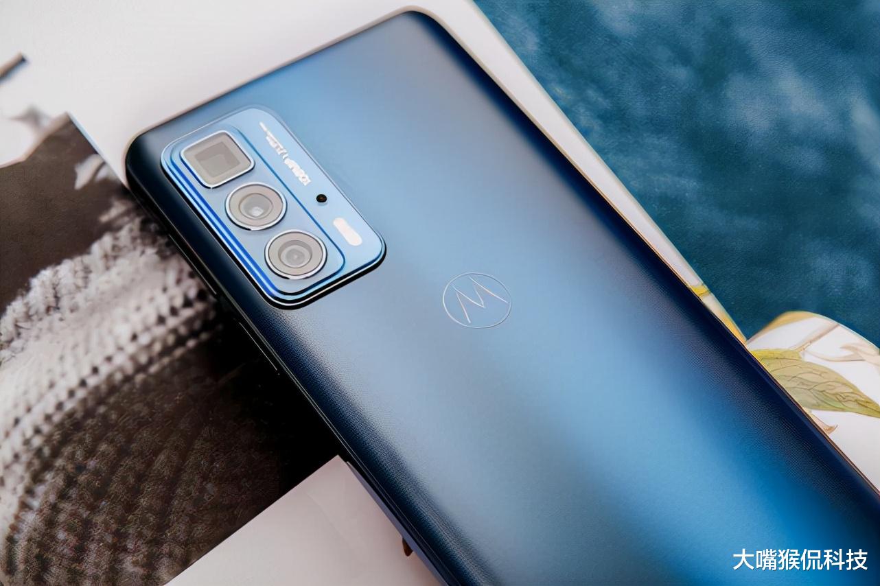摩托罗拉|再次大幅度降价,骁龙870+一亿像素,现在入手值不值?