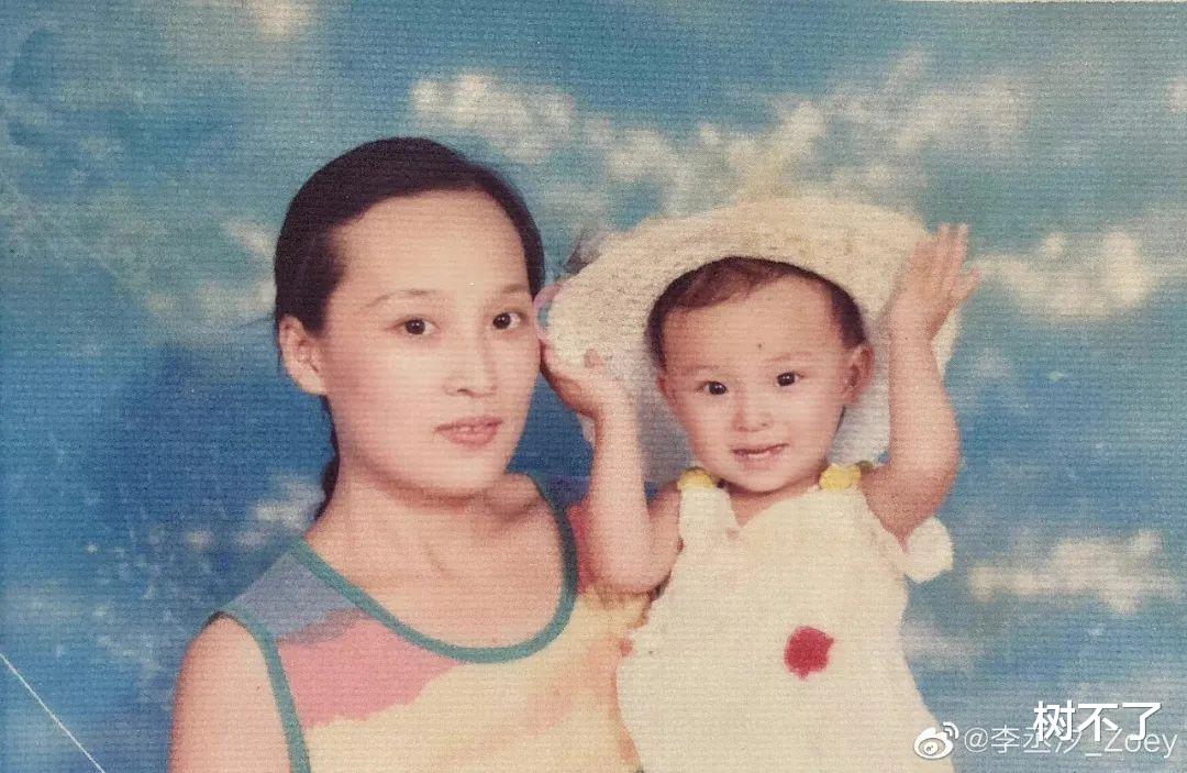 李丞汐|北大女状元，闯进娱乐圈