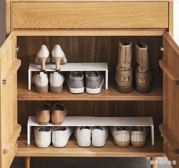 小户型玄关装修,一定要坚持“7不做”,都是从实用出发来考虑的!