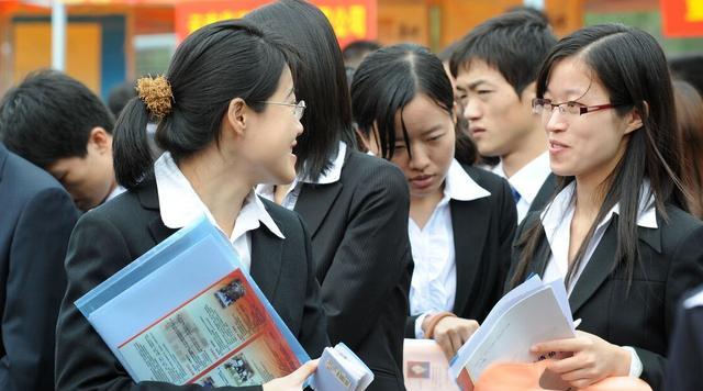 高校|应届生“不爱”北上广，反而偏爱“新一线”，真是聪明的选择