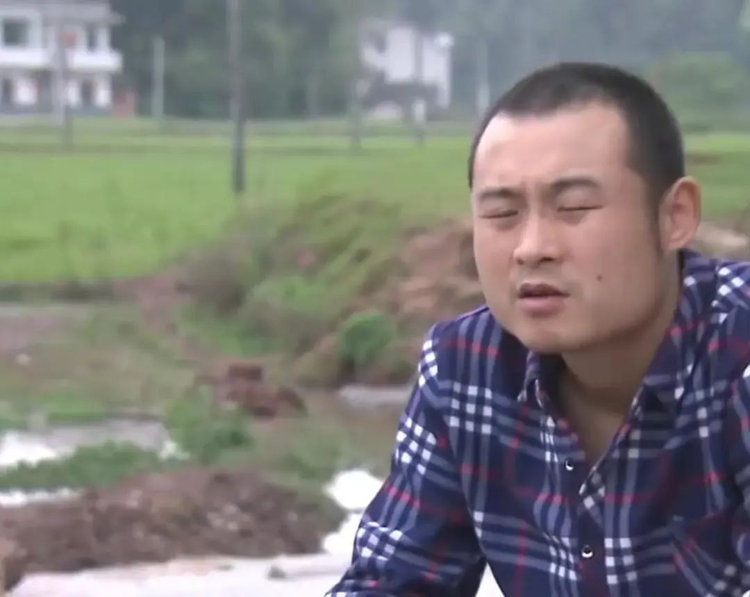 妻子怀孕产检却不让丈夫陪同,后来又说孩子没了,谎言背后让人心酸!