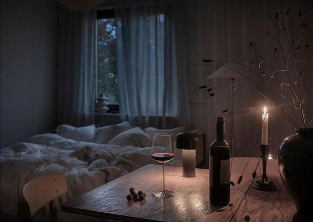 生活在别处!25平小公寓,以浅木色为基调,营造暖心之家