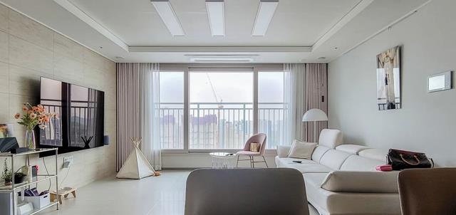 越简单越受欢迎，适当做“减法”设计，90的房子装完至少大了20