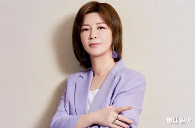 浪姐3|《浪姐3》导师团提前自爆，霍汶希杜华继续留任，唯有一人太赶客