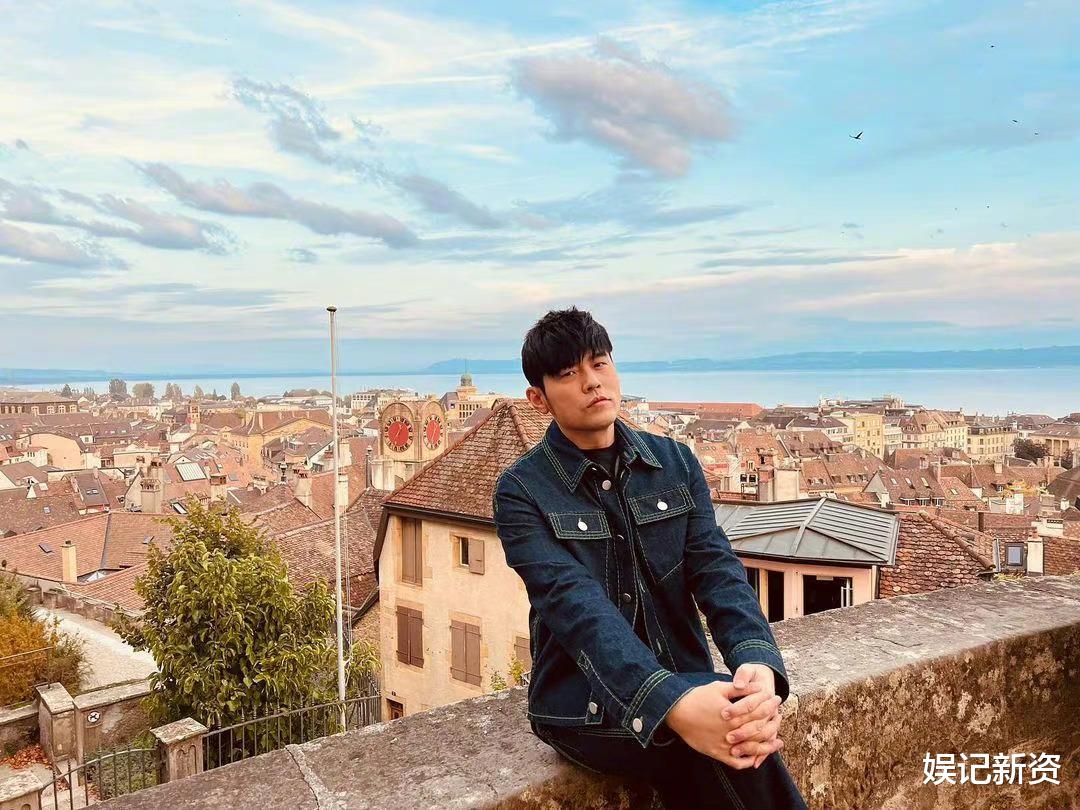 周杰伦|周杰伦线上演唱会定档,线上投票点歌,还将有机会与周杰伦连麦!