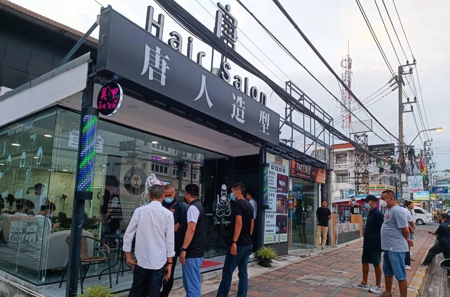 燕麦 非法在泰开美发店抢泰国人生意？芭提雅中国老板被捕