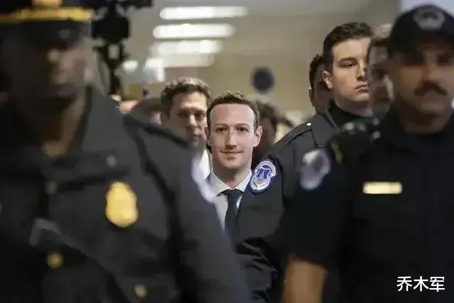 马克·扎克伯格|网友：Facebook的创始人扎克伯格是全世界最怕死的人，也是最怕被暗杀的人