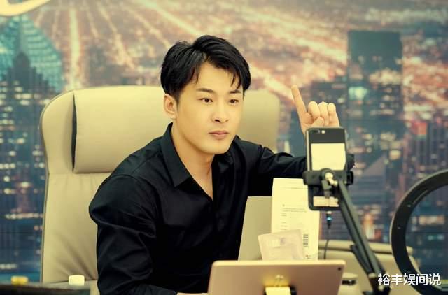 玉米|董宇辉回应辛巴玉米言论!呵斥其胡说:四五毛钱的玉米是牲口吃的